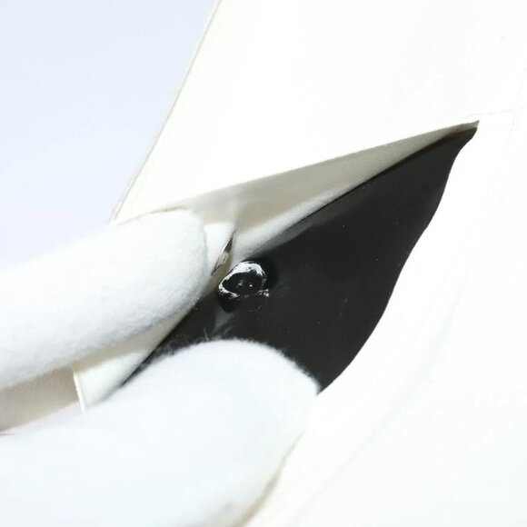 CHANEL Waist Bag Nylon White CC Auth bs25229 - Picture 8 of 16